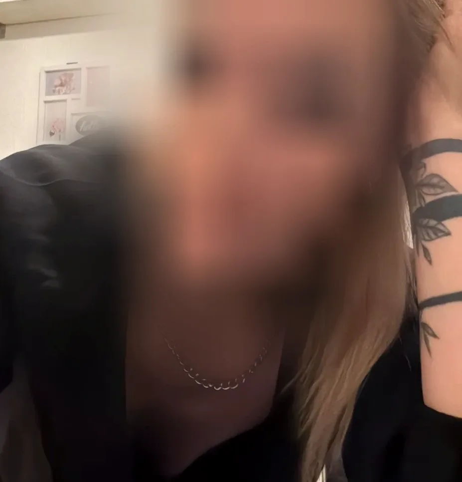 Demi, 29